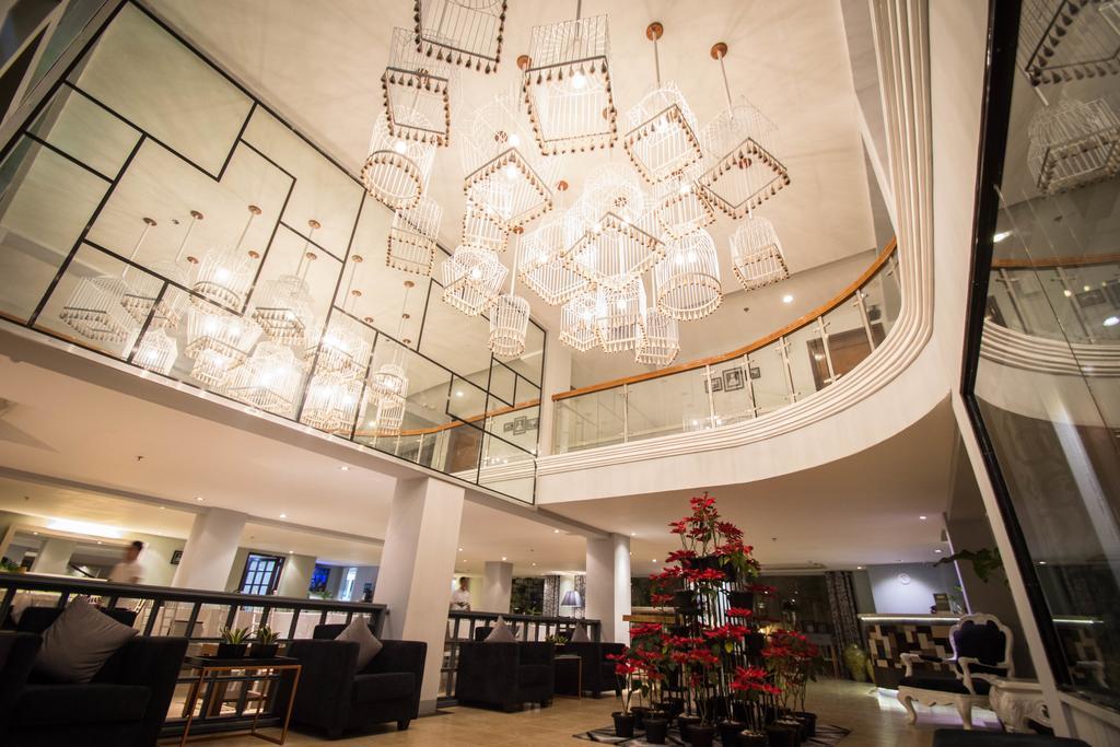 Almont City Hotel Butuan City Екстер'єр фото
