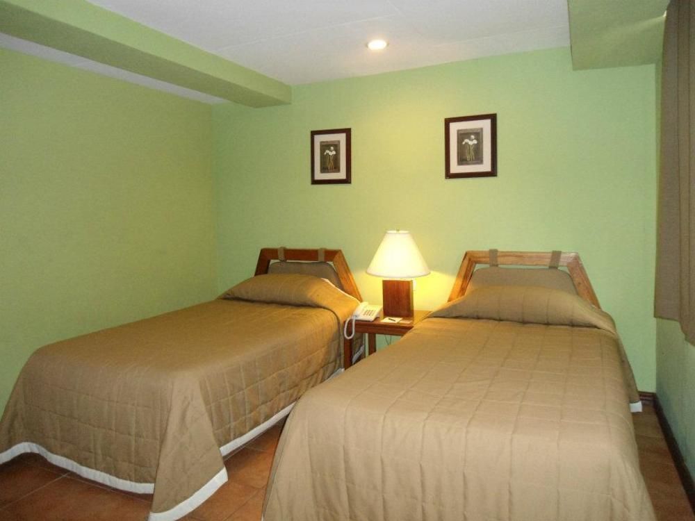 Almont City Hotel Butuan City Екстер'єр фото